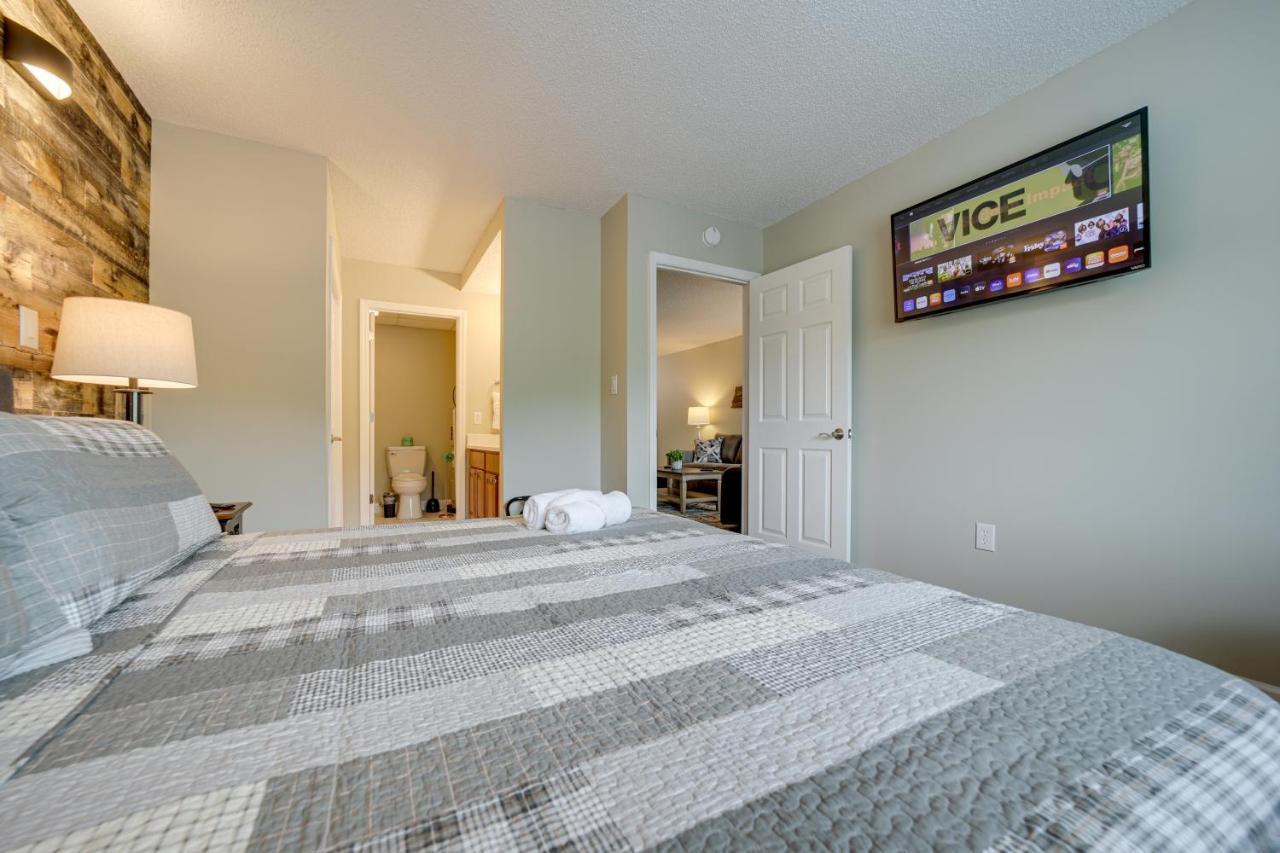 Stylish Gatlinburg Condo With Pool Walk Downtown! Exterior photo