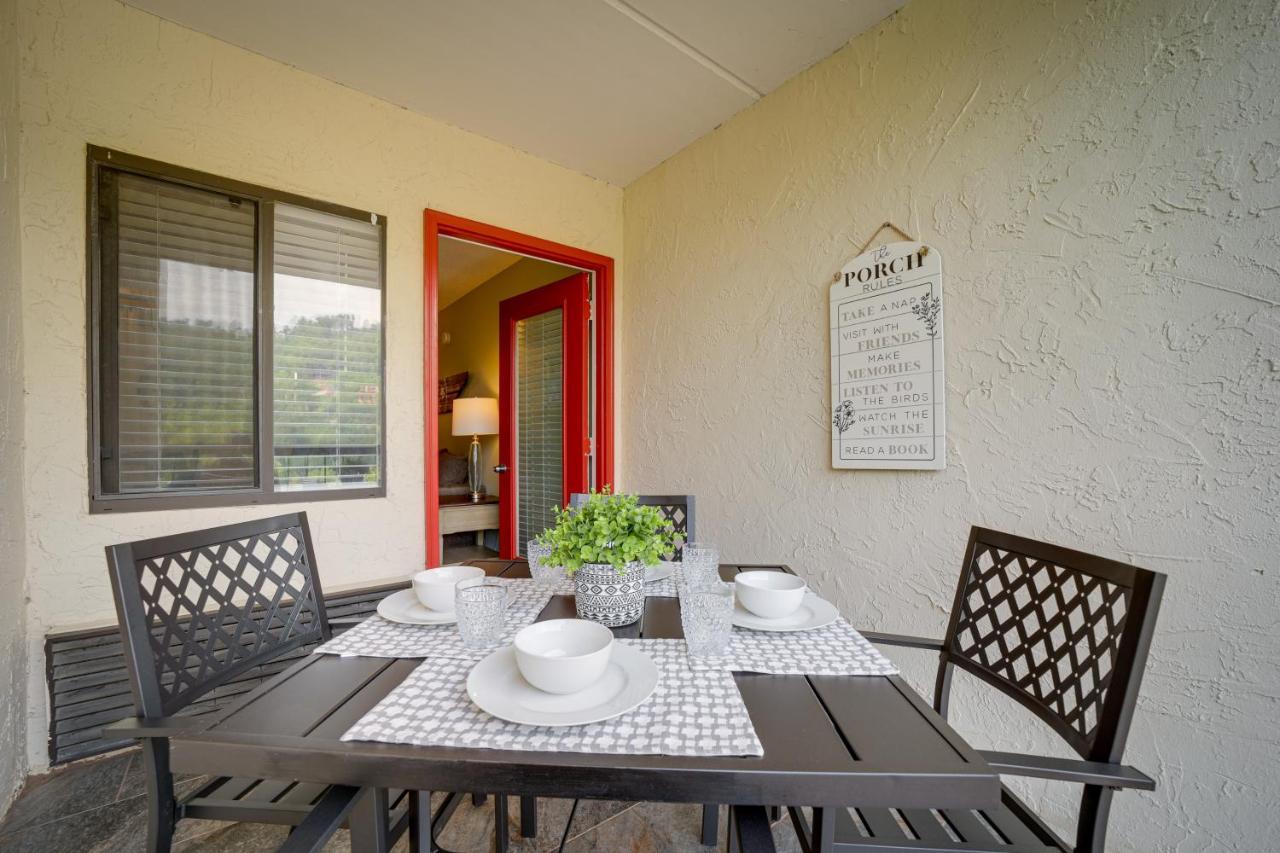 Stylish Gatlinburg Condo With Pool Walk Downtown! Exterior photo